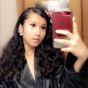 Meet your Posher, Rachel